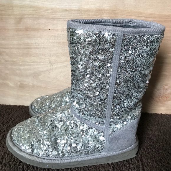grey glitter uggs